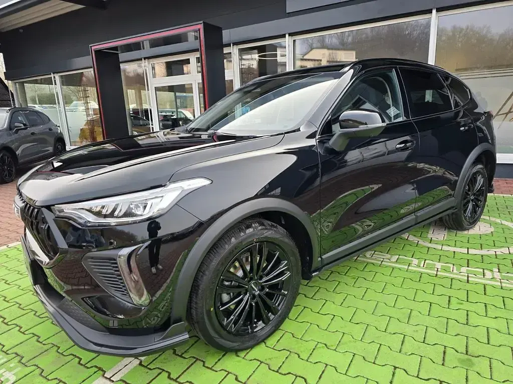 Neu Haval Jolion Lux 177 PS (130 kW) 2026 Schwarz SUV