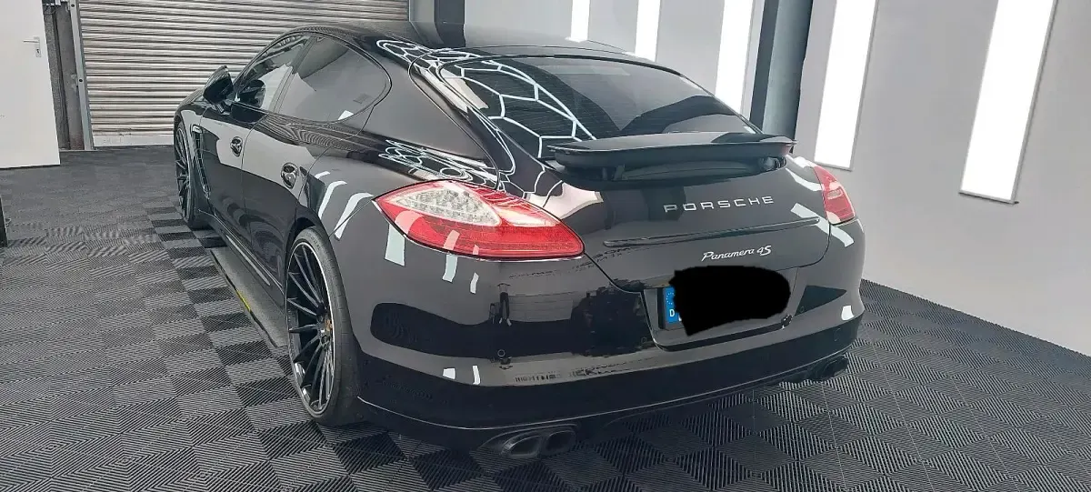 Gebraucht Porsche Panamera 4S Chrono 400 PS (294 kW) 2010 Schwarz Kleinwagen