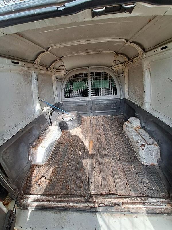 Gebraucht VW Caddy 64 PS (47 kW) 1999 Weiß Van / Kleinbus