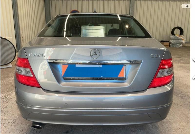 Gebraucht Mercedes C220 170 PS (125 kW) 2010 Grau Limousine
