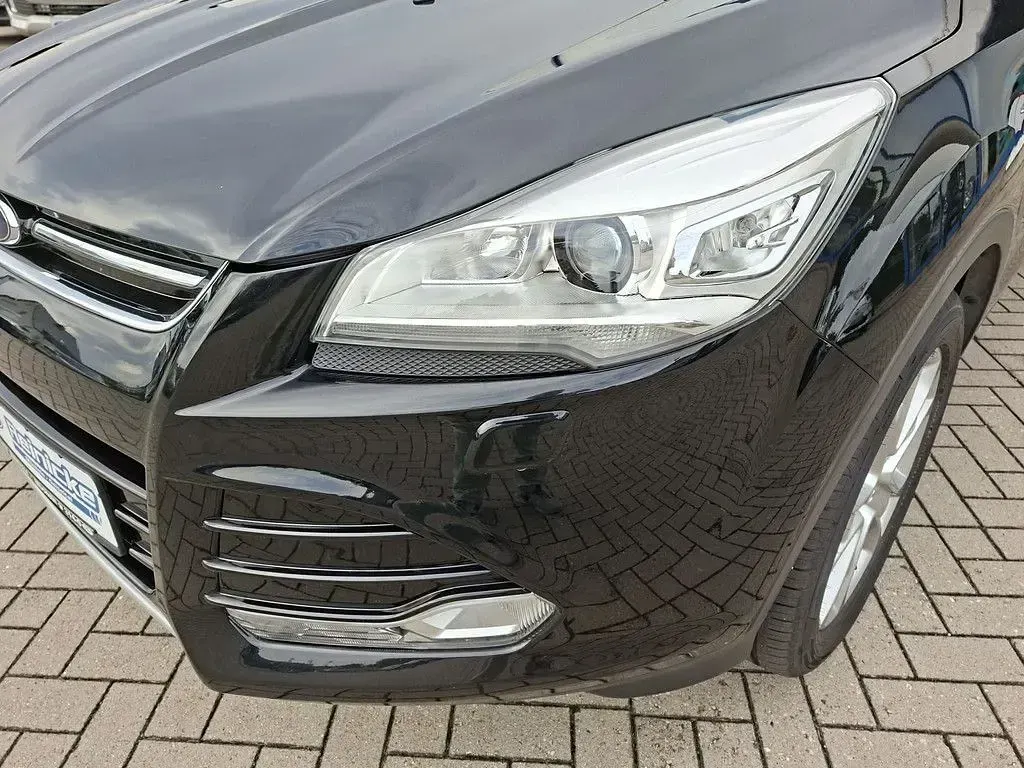 Gebraucht Ford Kuga Titanium 150 PS (110 kW) 2013 Schwarz SUV