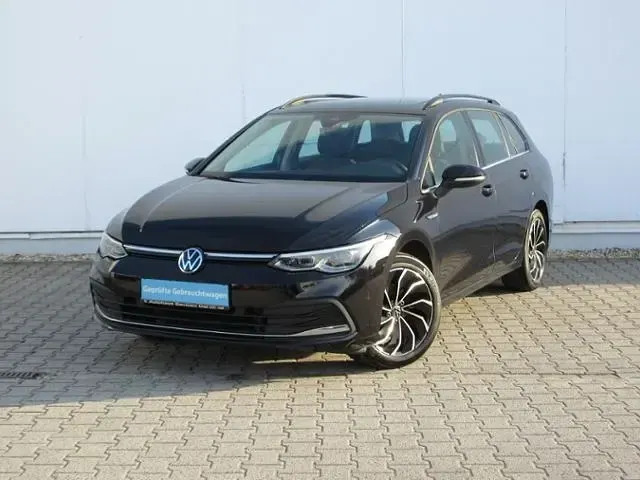 Gebraucht VW Golf VIII Style 131 PS (96 kW) 2021 Schwarz Kombi