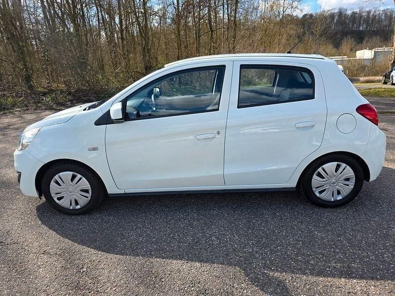 Gebraucht Mitsubishi Space Star Active 71 PS (52 kW) 2017 Weiß Kleinwagen