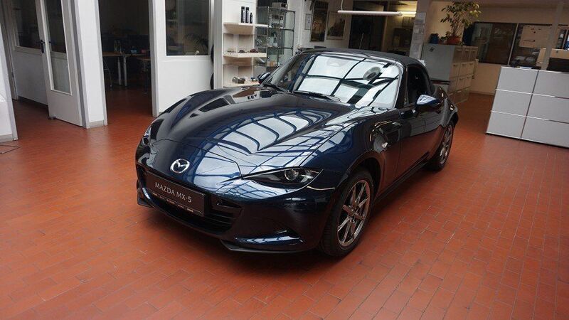 Blau Neu 2025 Mazda MX5 Cabrio | 30.990 € - Bild 1/4
