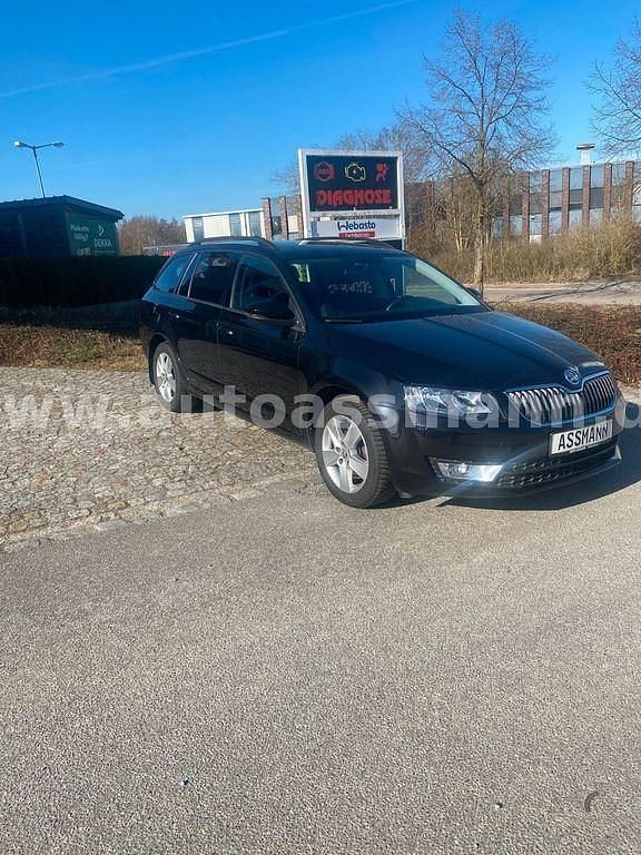Gebraucht Skoda Octavia Style 150 PS (110 kW) 2016 Schwarz Kleinwagen