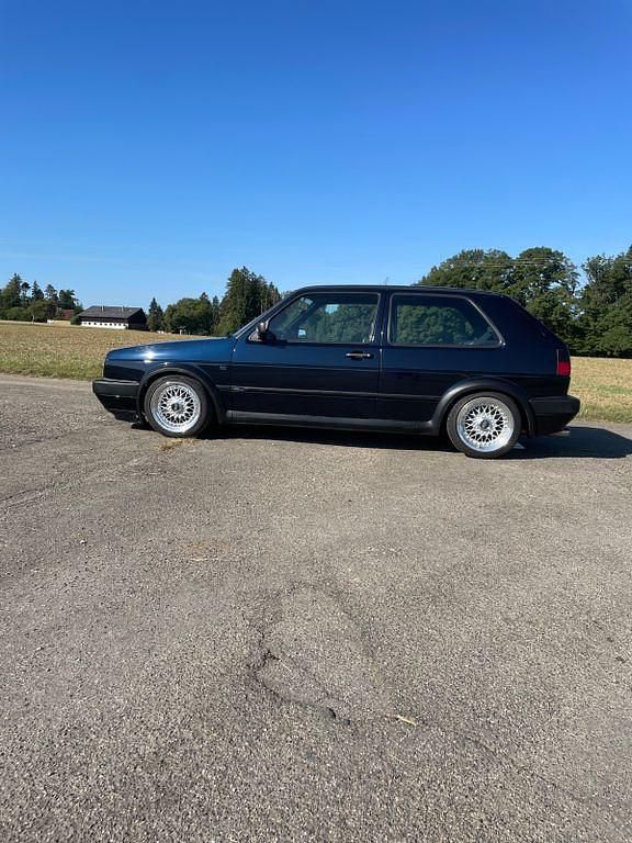 Blau Gebraucht 1991 VW Golf II Edition Limousine | 18.499 € - Bild 1/4