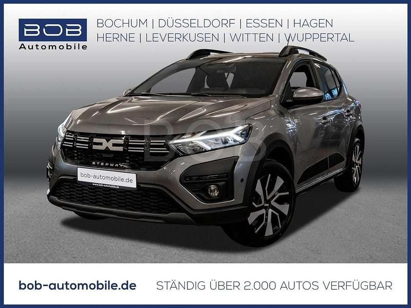 Neu Dacia Sandero Expression 91 PS (66 kW) 2025 Dolomitgrau Limousine