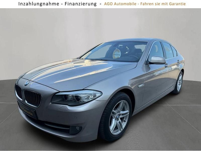 Silber Gebraucht 2012 BMW 520 Limousine | 10.990 € (Guter Preis) - Bild 1/4