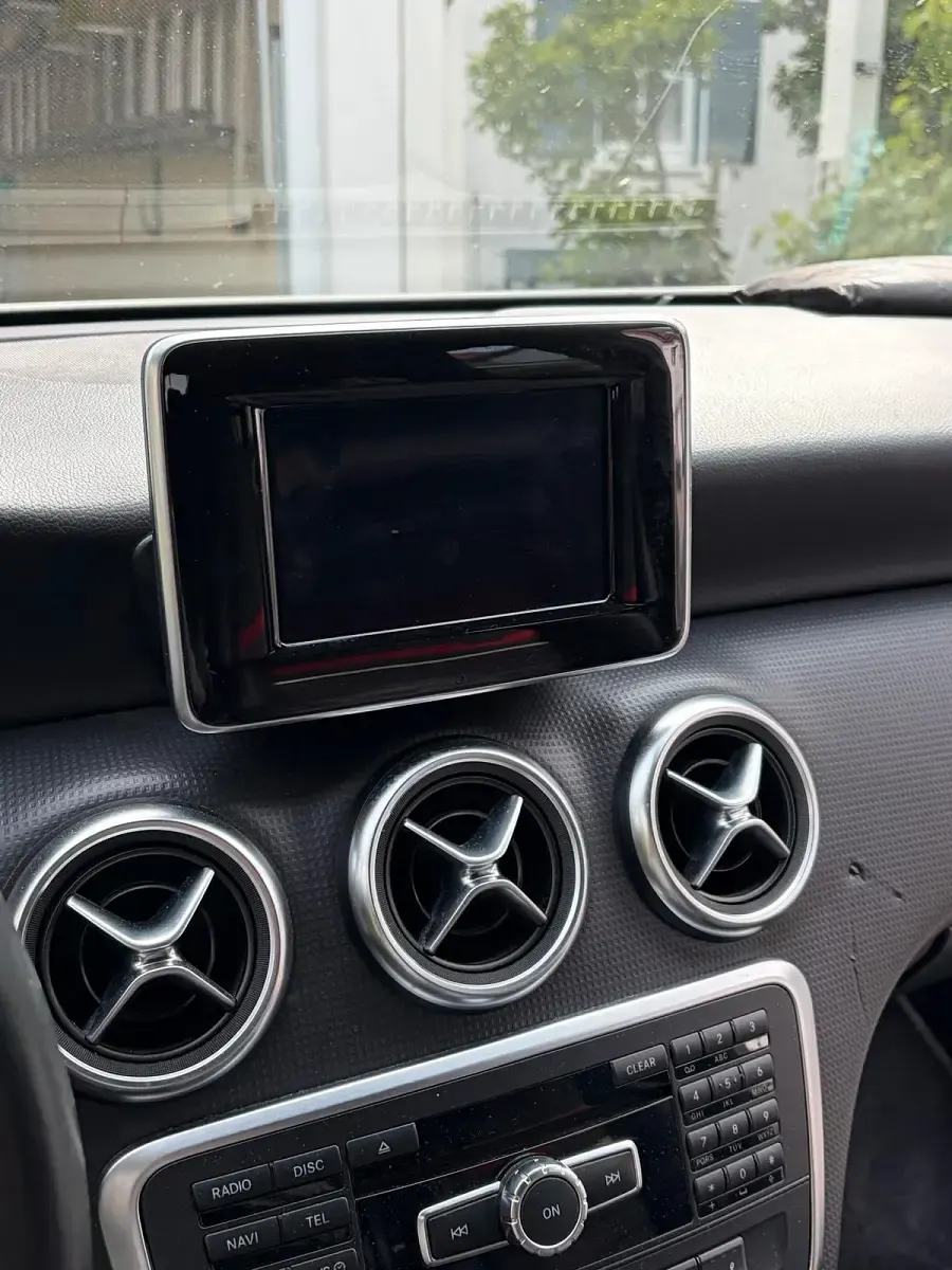 Gebraucht Mercedes A180 2014 Weiß Limousine