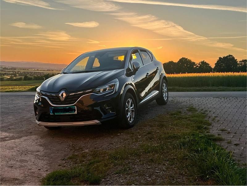 Schwarz Gebraucht 2021 Renault Captur Intens SUV | 16.500 € (Guter Preis) - Bild 1/4