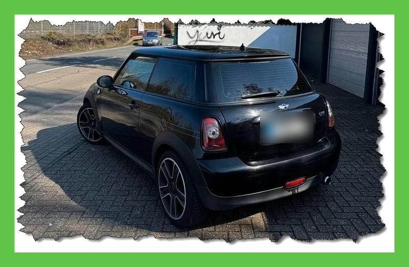 Gebraucht Mini Cooper Coupé 75 PS (55 kW) 2010 Schwarz Coupé