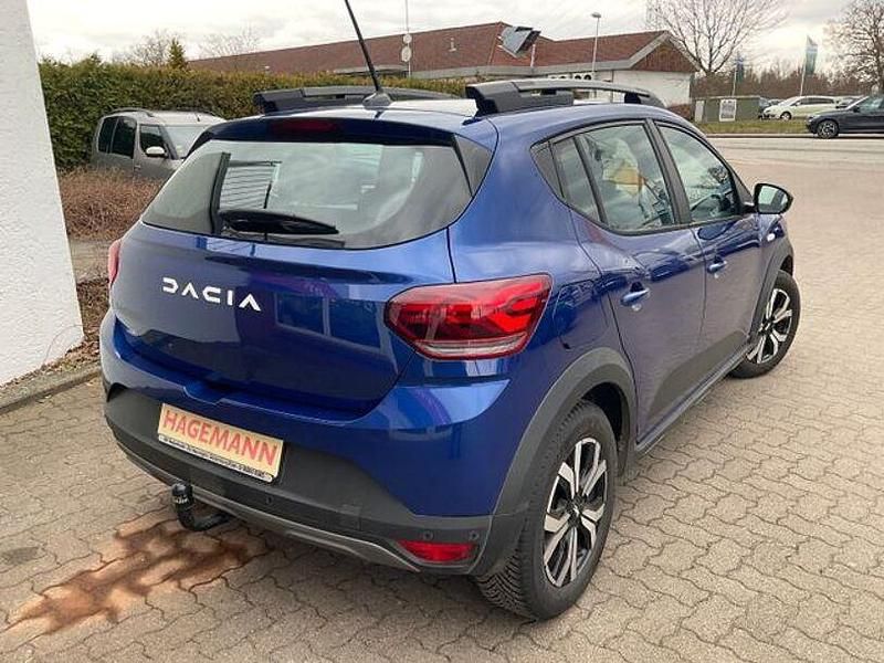 Gebraucht Dacia Sandero Stepway 91 PS (66 kW) 2024 Blau Kleinwagen
