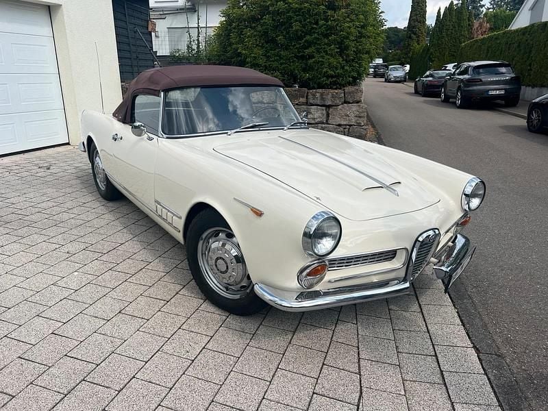 Gebraucht 1959 Alfa Romeo 2000 Cabrio | 66.900 € - Bild 1/4