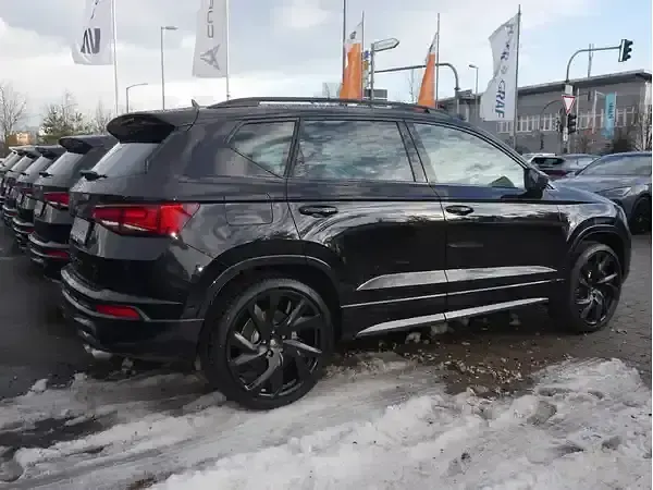 Neu Cupra Ateca 300 PS (220 kW) 2026 Magic schwarz SUV