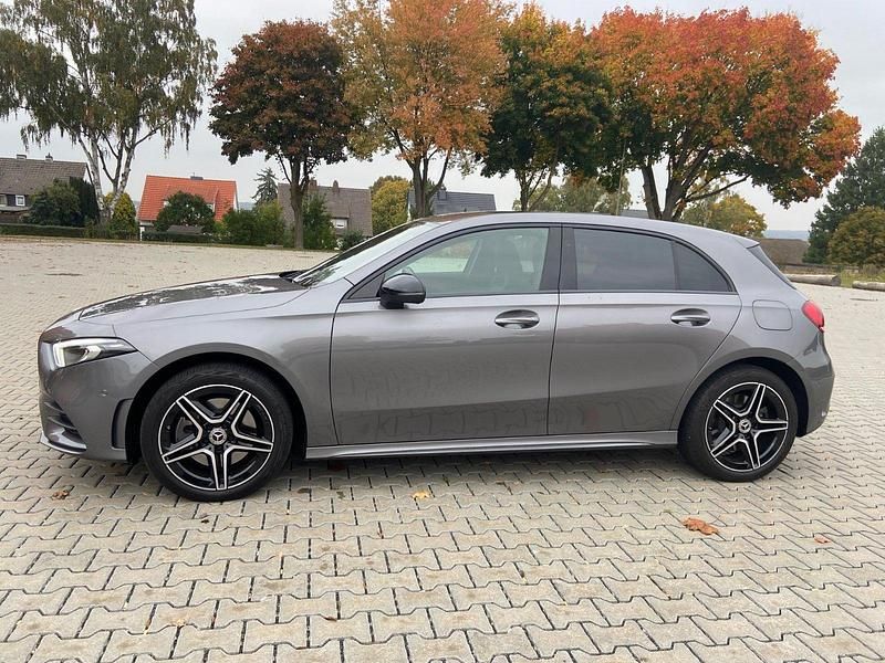 Gebraucht Mercedes A250 AMG 218 PS (160 kW) 2022 Grau Limousine