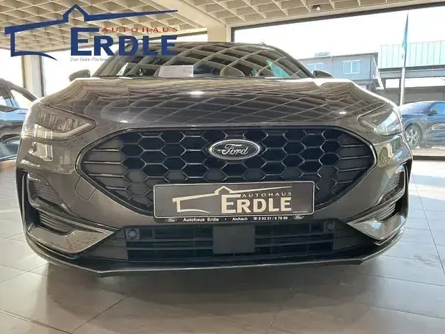 Gebraucht Ford Focus ST-Line 125 PS (91 kW) 2024 Grau Kombi
