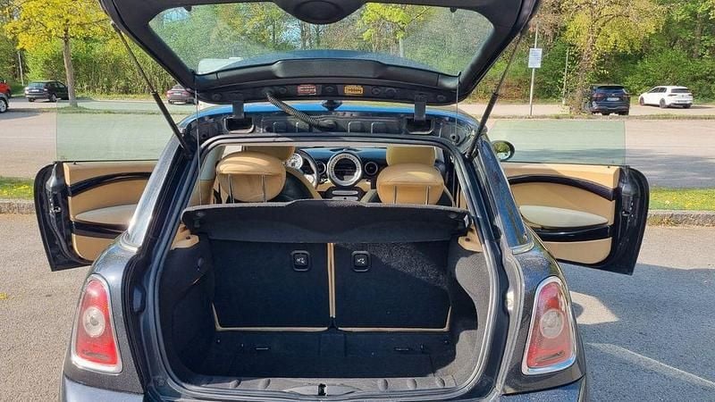 Usata Mini Cooper 120 CV (88 kW) 2006 Nero Utilitaria