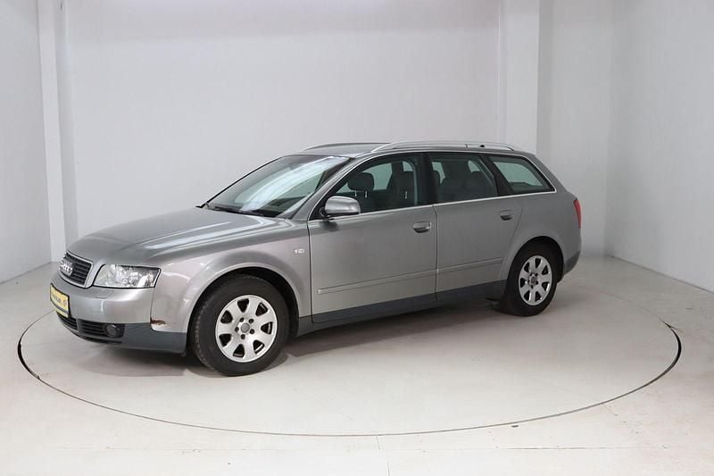 Gebraucht Audi A4 Comfort 150 PS (110 kW) 2002 Silber Kombi