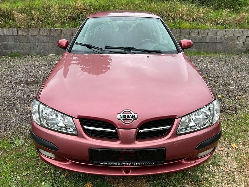 Rot Gebraucht 2000 Nissan Almera Kleinwagen | 2.750 € (Teuer) - Bild 1/4