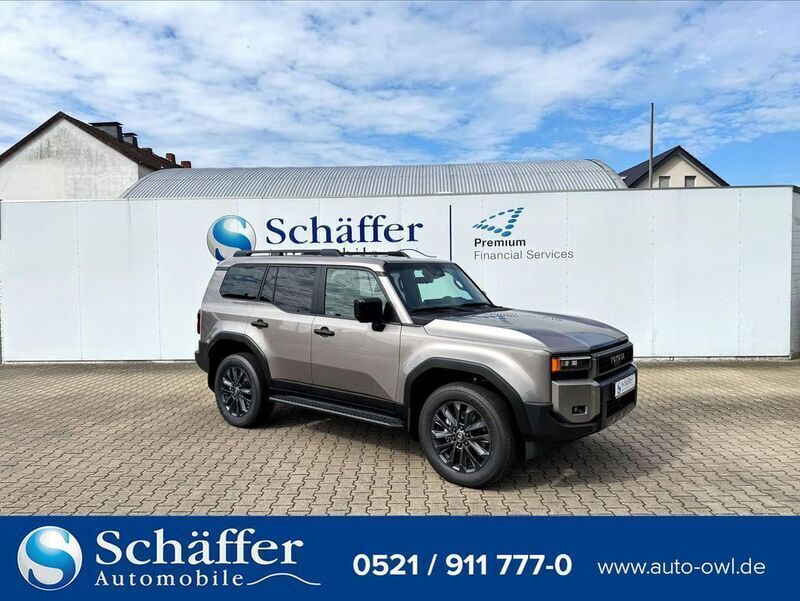 Avantgarde bronze metallic Neu 2025 Toyota Land Cruiser SUV | 89.990 € (Fairer Preis) - Bild 1/4