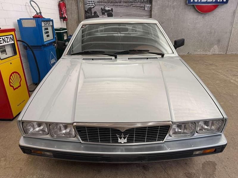 Gebraucht Maserati 420 185 PS (136 kW) 1985 Silber Limousine