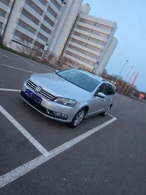 Gebraucht VW Passat Comfortline 140 PS (102 kW) 2014 Silber Kombi