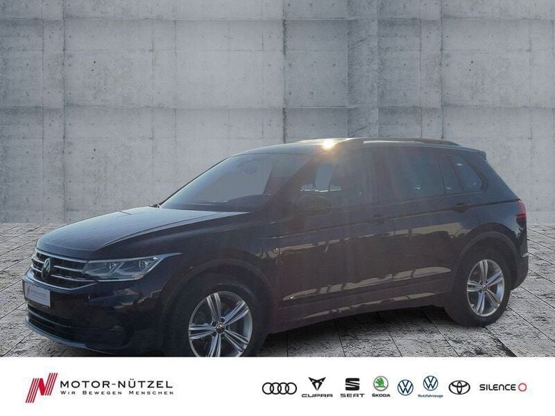 Deep black perleffekt Gebraucht 2022 VW Tiguan Sport SUV | 26.980 € (Superpreis) - Bild 1/4