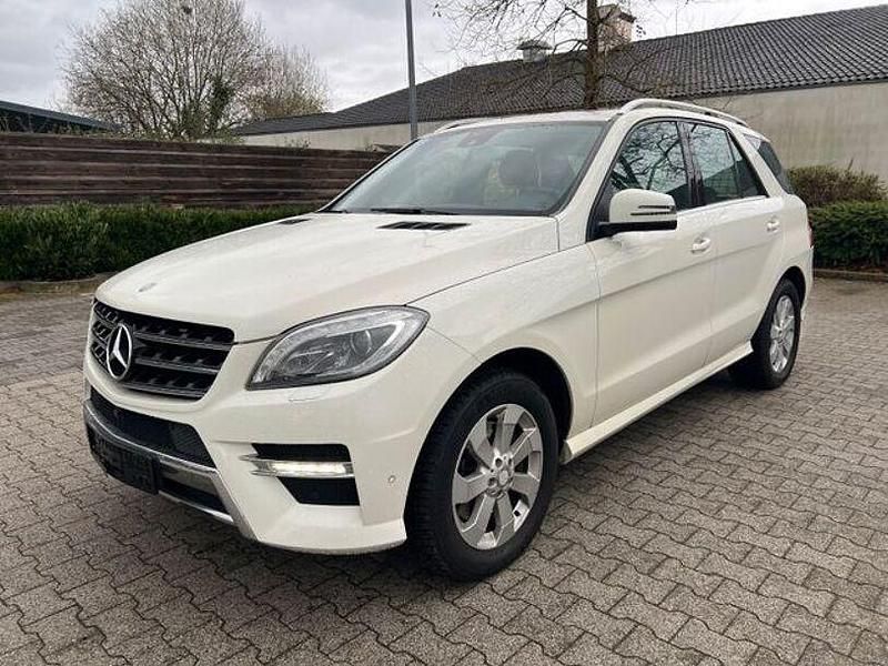 Gebraucht Mercedes ML350 AMG 258 PS (189 kW) 2013 Weiß SUV
