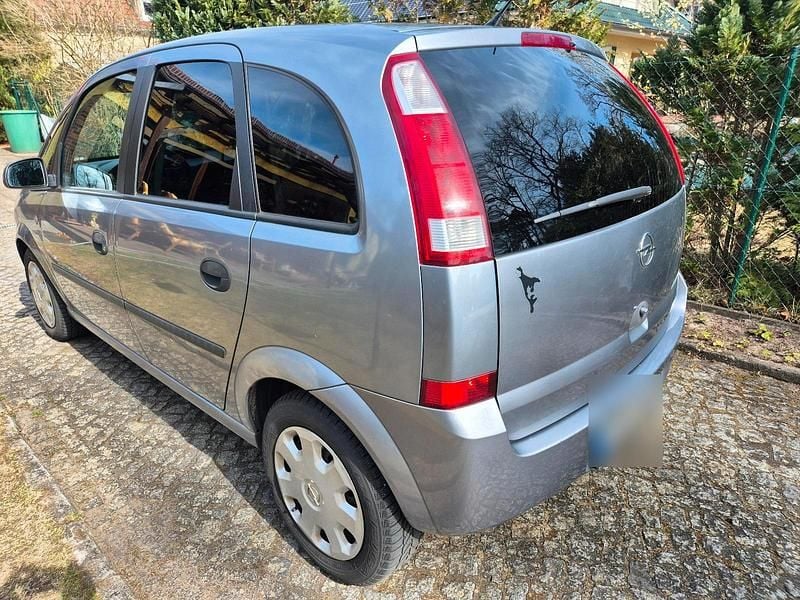 Gebraucht Opel Meriva 100 PS (73 kW) 2003 Van / Kleinbus
