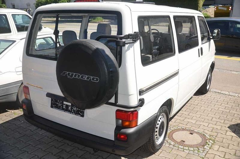 Gebraucht VW T4 102 PS (75 kW) 2002 Weiß Van