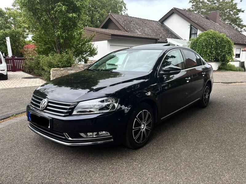 Gebraucht 2010 VW Passat Highline Limousine | 10.800 € - Bild 1/4