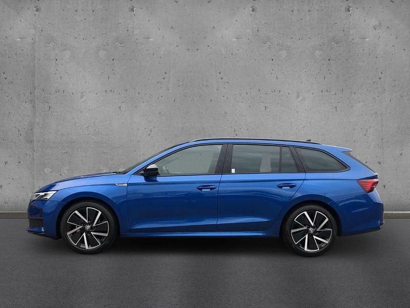 Gebraucht Skoda Octavia SportLine 150 PS (110 kW) 2024 Blau Kombi