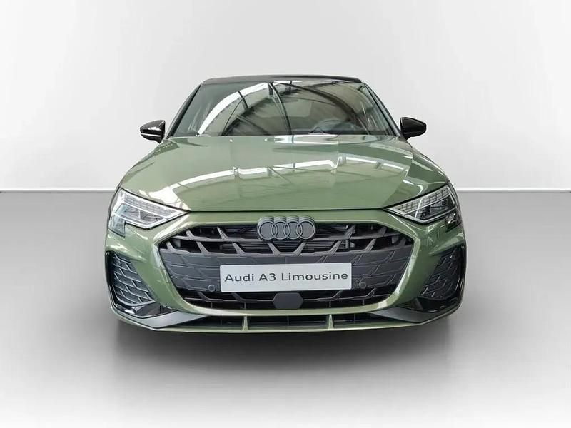 Gebraucht Audi A3 S-Line 150 PS (110 kW) 2025 Grün Limousine