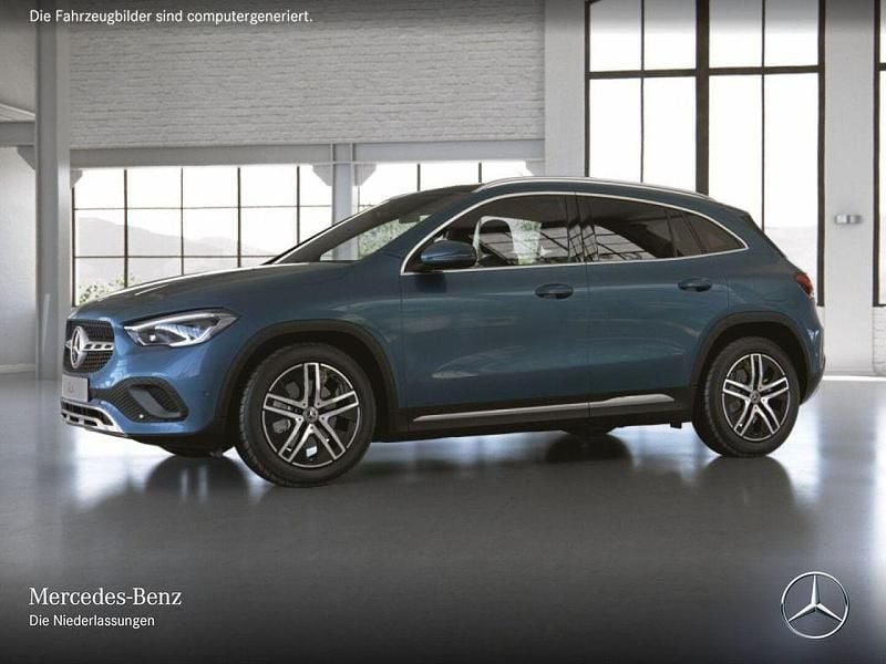 Gebraucht Mercedes GLA250 Progressive 160 PS (117 kW) 2022 Blau SUV