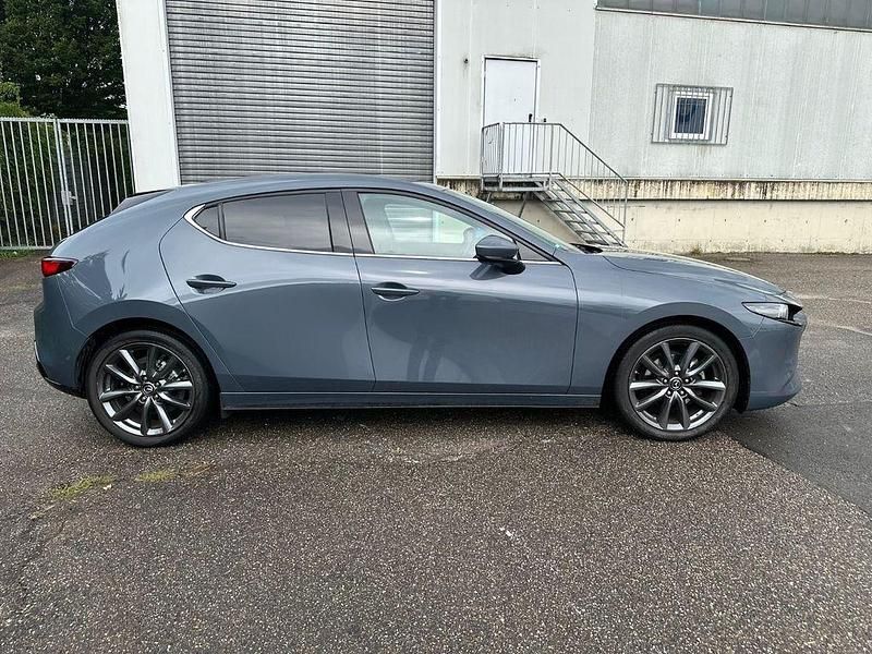 Gebraucht Mazda 3 Selection 122 PS (89 kW) 2019 Grau Limousine