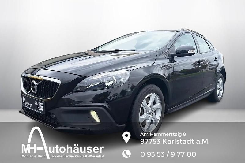 Onyx black / metallic Gebraucht 2018 Volvo V40 CC Kombi | 15.900 € (Etwas zu teuer) - Bild 1/4