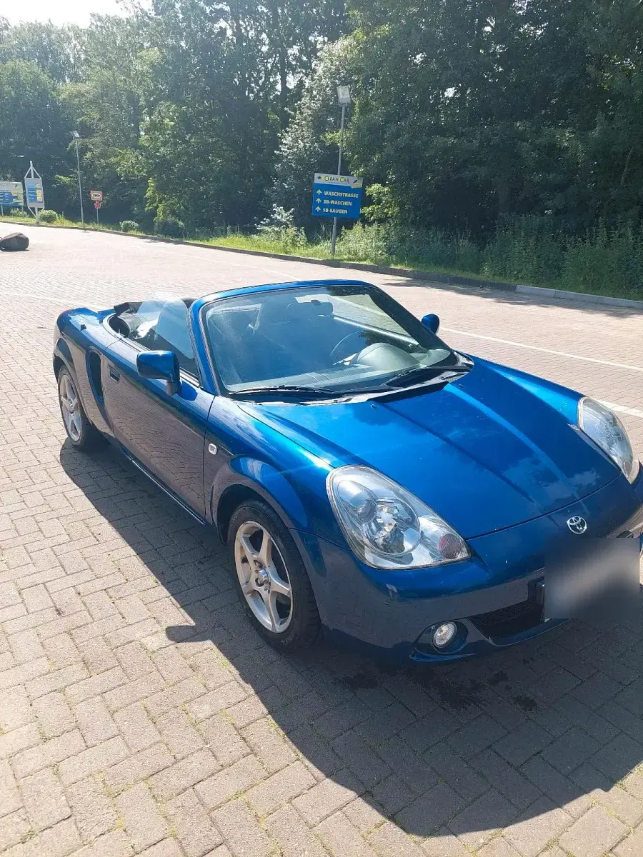 Gebraucht Toyota MR2 140 PS (102 kW) 2004 Blau Cabrio