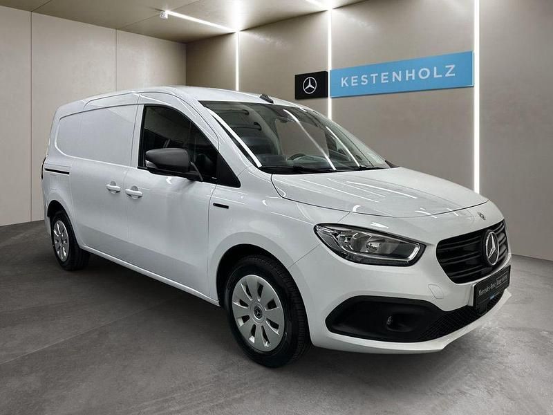 Gebraucht Mercedes eCitan 89 kW (122 PS) 2025 Weiß Van / Kleinbus