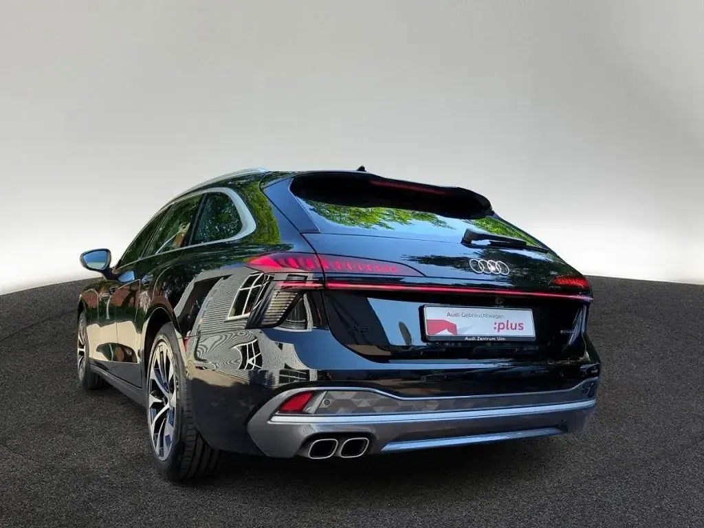 Gebraucht Audi A6 Sport 204 PS (150 kW) 2025 Schwarz Kombi