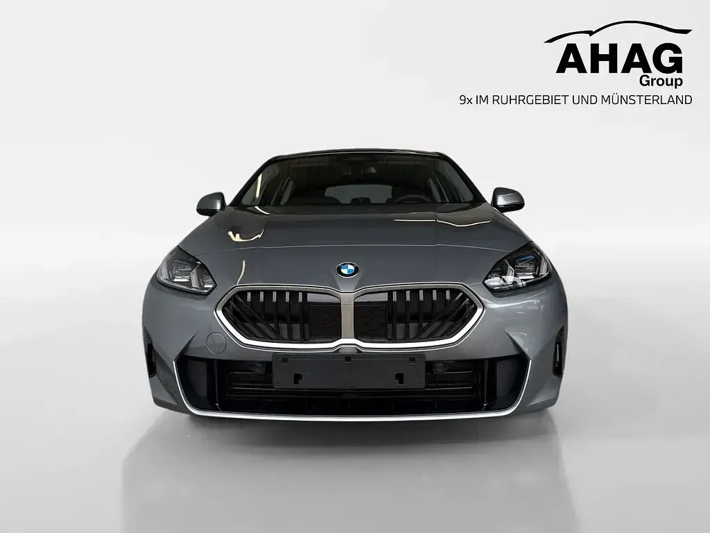Neu BMW 116 Shadowline 122 PS (89 kW) 2026 Grau Kleinwagen