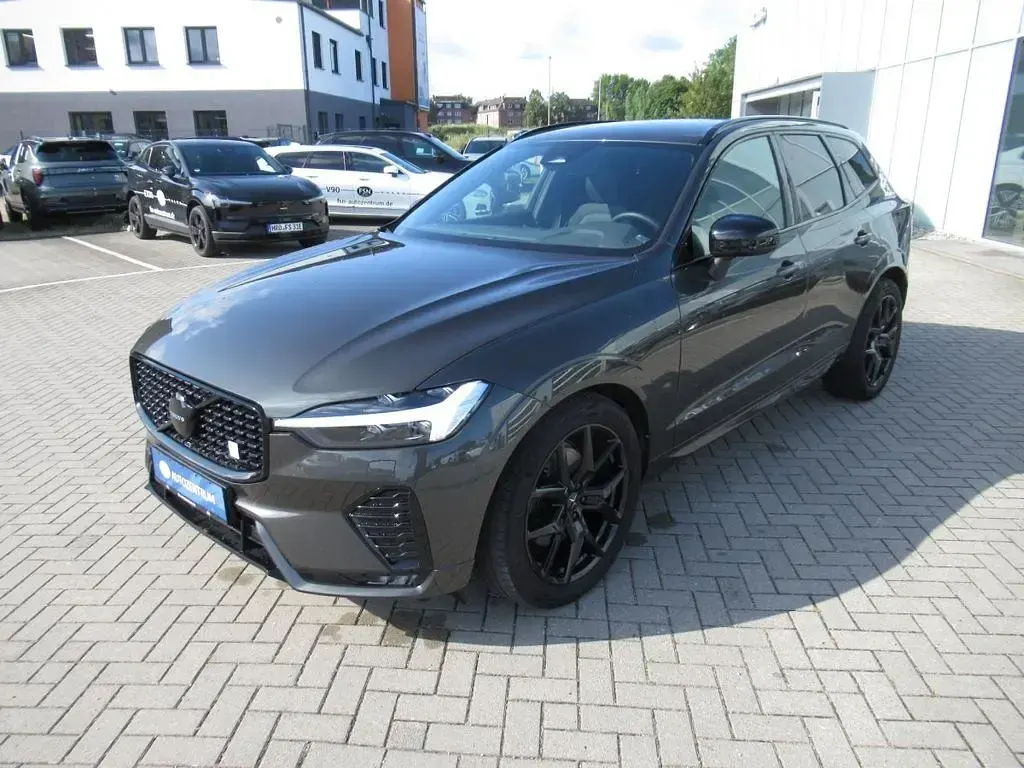 Gebraucht Volvo XC60 R-Design 197 PS (144 kW) 2021 Grau SUV