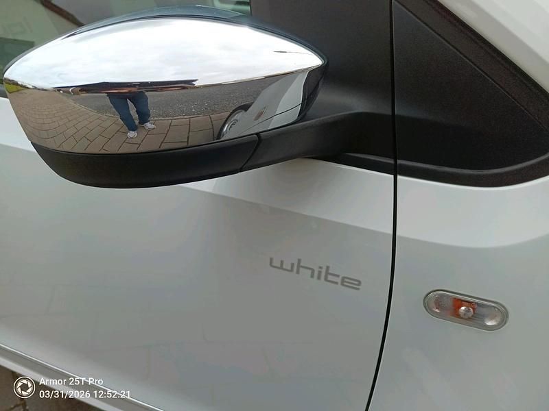 Usata VW up! 75 CV (55 kW) 2013 Bianco Utilitaria