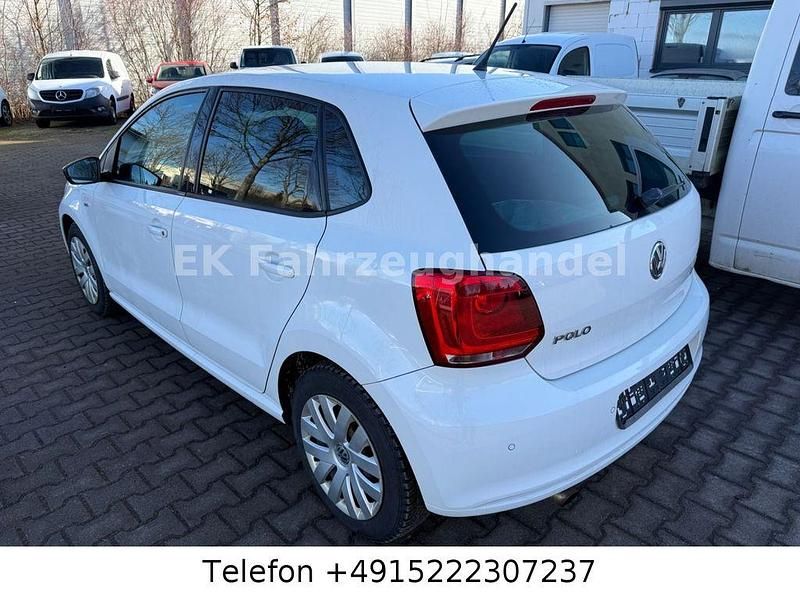 Gebraucht VW Polo Match 90 PS (66 kW) 2012 Weiß Kleinwagen
