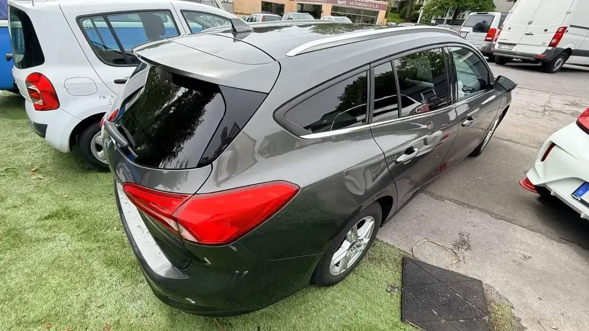 Brugt Ford Focus Cool & Connect 101 HK (74 kW) 2021 Grå Stationcar