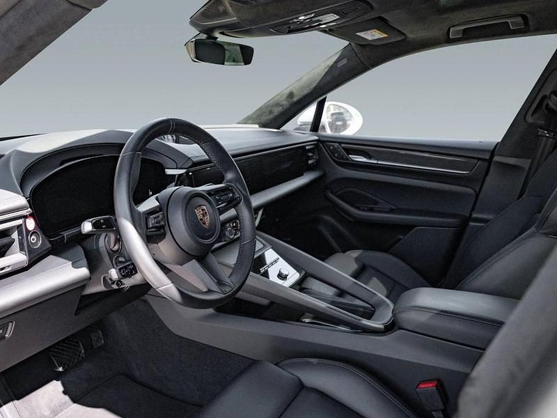 Gebraucht Porsche Macan Sport 300 kW (408 PS) 2024 Grau SUV