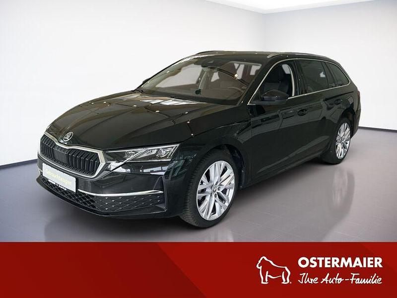 Schwarzmagic perleffekt Gebraucht 2024 Skoda Octavia Selection Kombi | 31.780 € (Fairer Preis) - Bild 1/4