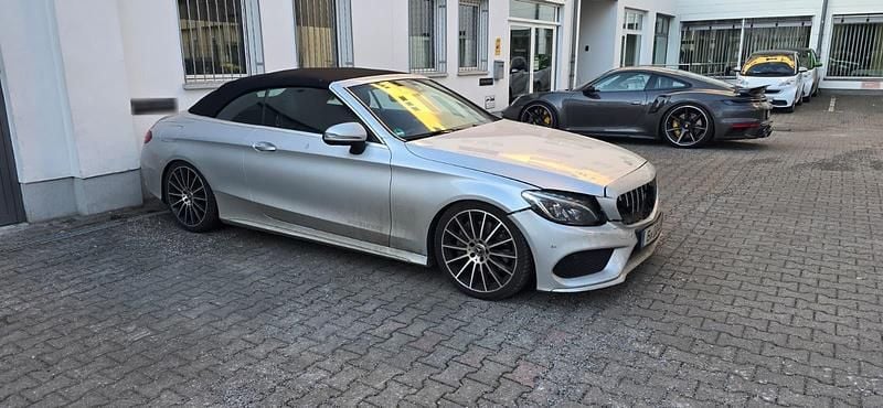 Gebraucht Mercedes C400 AMG 333 PS (244 kW) 2017 Silber Cabrio