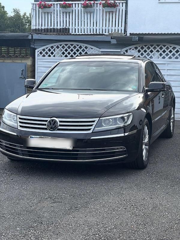 Schwarz Gebraucht 2014 VW Phaeton Limousine | 16.200 € (Fairer Preis) - Bild 1/4