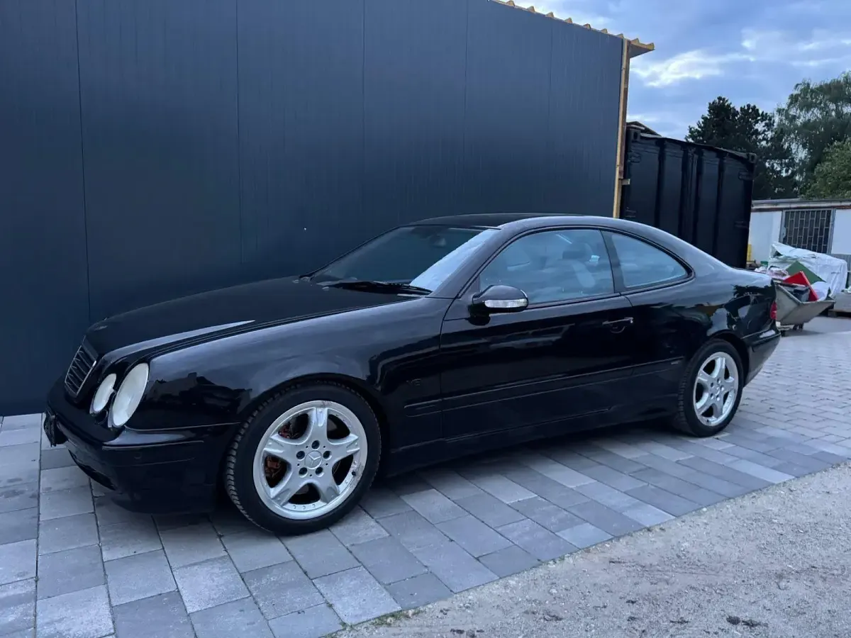 Gebraucht Mercedes CLK430 Avantgarde 279 PS (205 kW) 2000 Schwarz Coupé