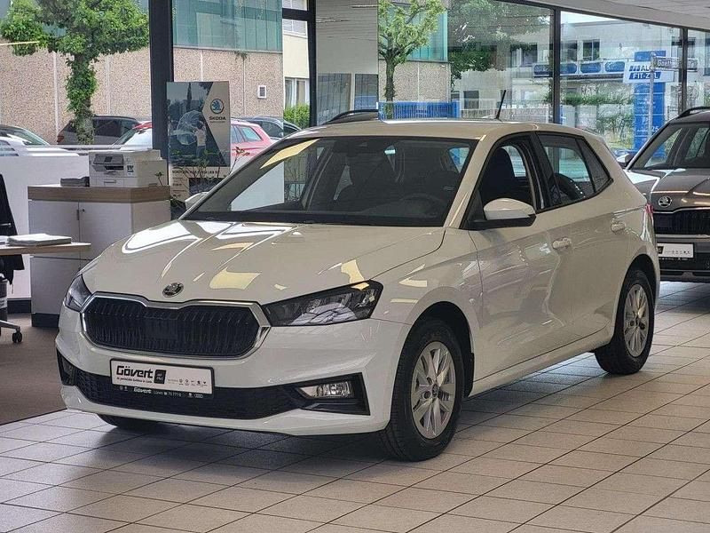 Moonweiß Neu 2025 Skoda Fabia Selection Kleinwagen | 18.950 € (Guter Preis) - Bild 1/4